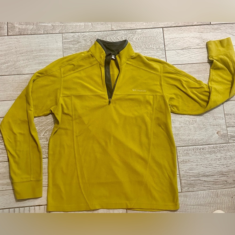 Columbia men’s Sz Small Mustard 3/4 zip fleece pullover sweater Omni Shield LOGO